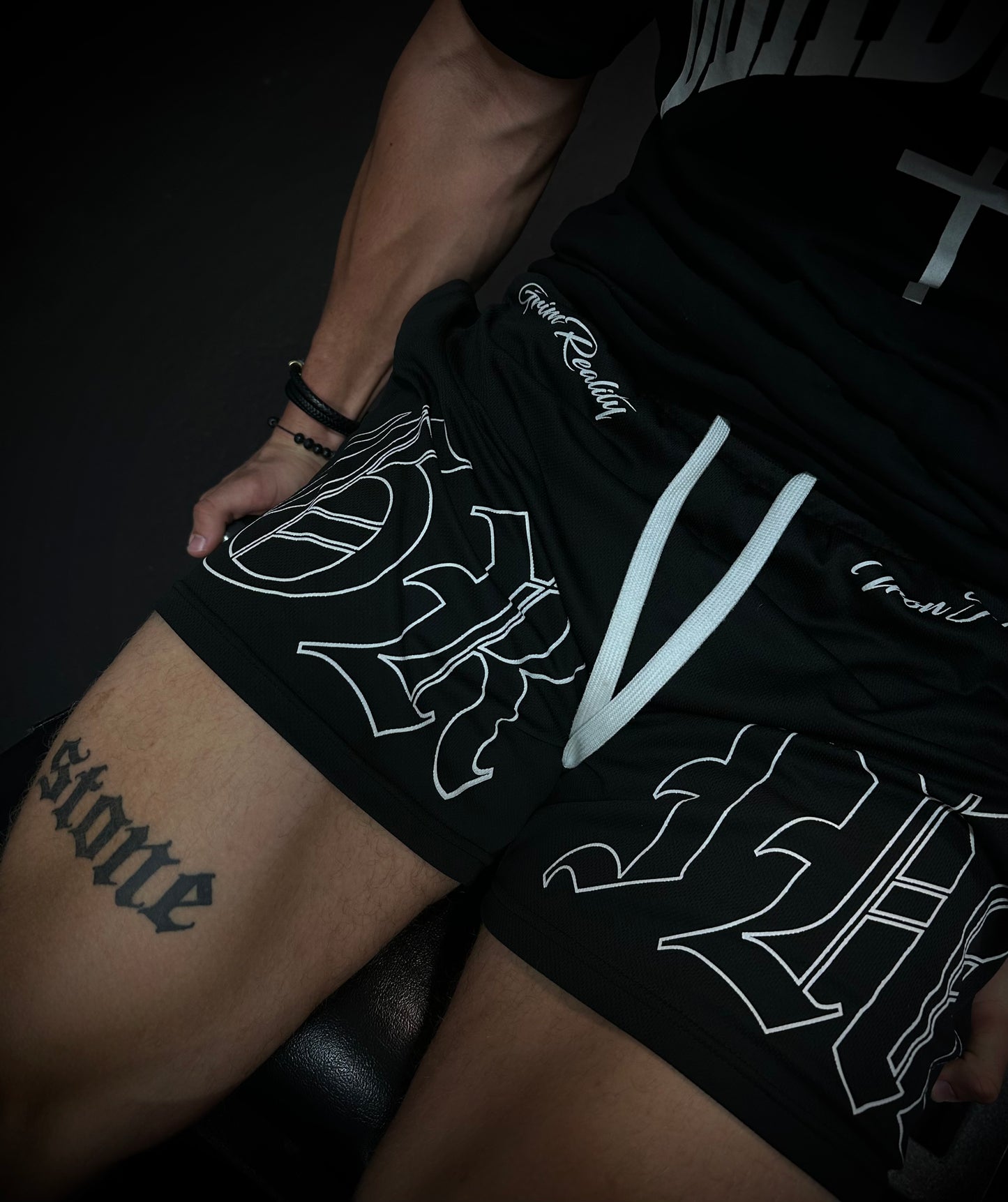 GRIM LIFTING SHORTS