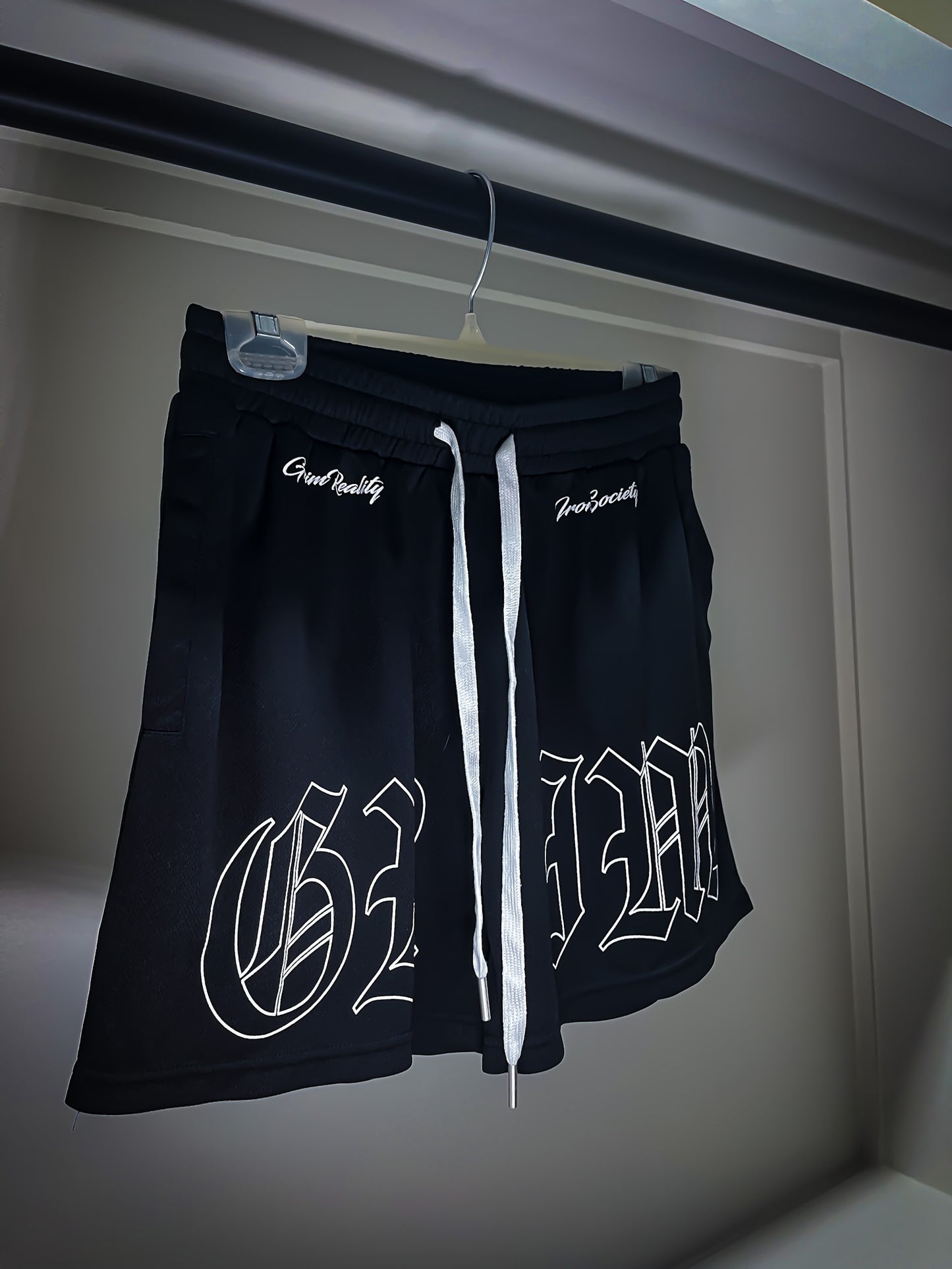 GRIM LIFTING SHORTS